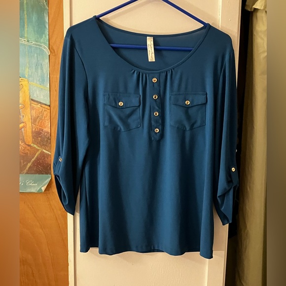 PerSeption Concept Tops - Teal Roll-Sleeve Top